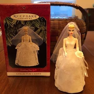 1997 Hallmark Barbie Ornament Wedding Day